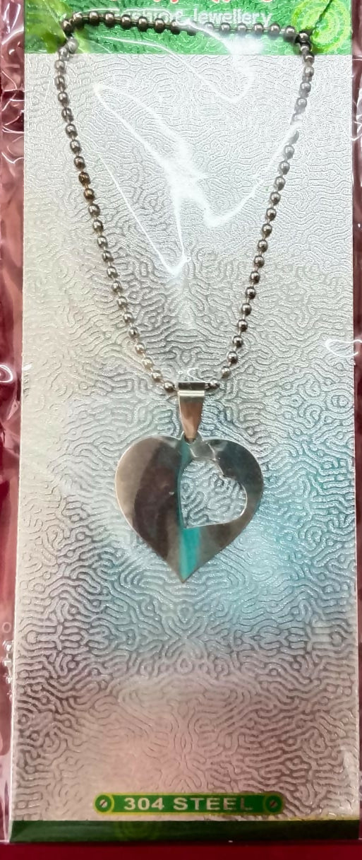 Heart Shaped Chain Pendant For Men And Women