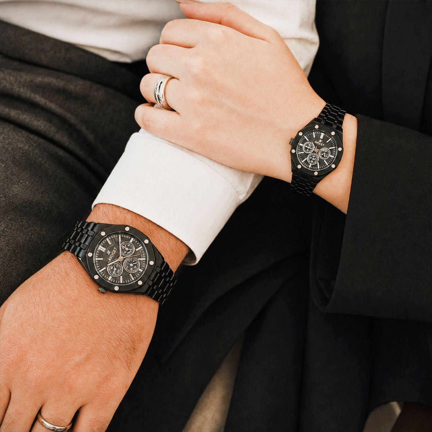 Black Dial Stainless Style Couple Watch Set with Matching Analog Design for Men Women