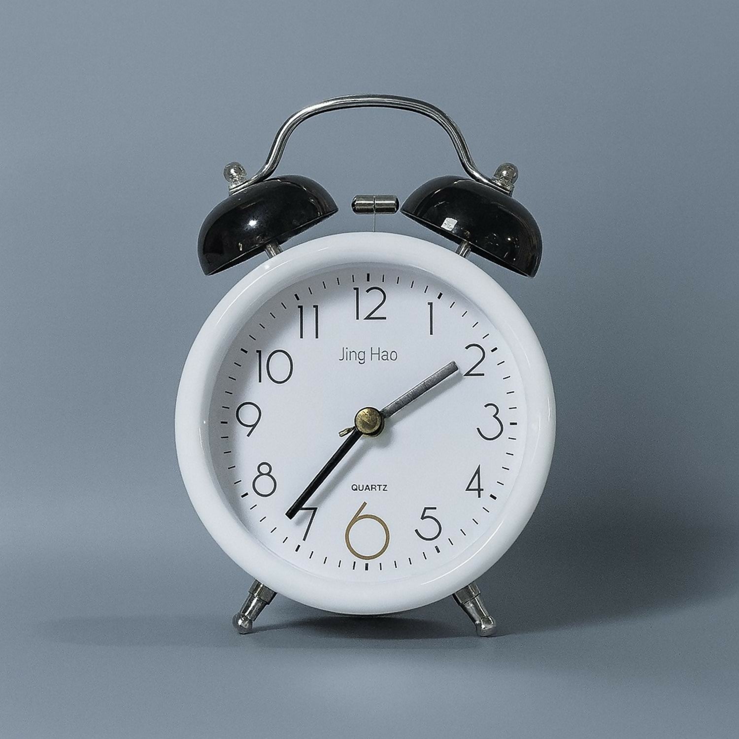 White Retro Twin Bell Alarm Clock with Black Bells, Classic Analog Quartz Table Clock, Loud Ringing Non-Ticking Silent Sweep Movement, Battery Operated Bedside Clock for Bedroom, Office & Home Décor