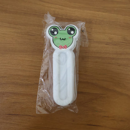 Self Stick Push Pull Helper (4 Pc)