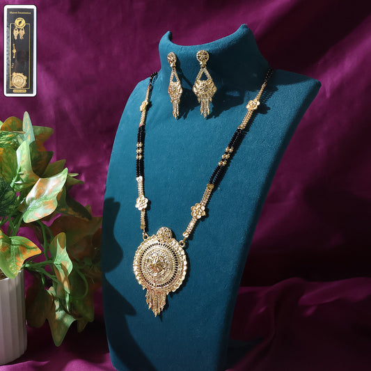 Classic Round Pendant Mangalsutra Set – Elegant Traditional Design with Matching Earrings