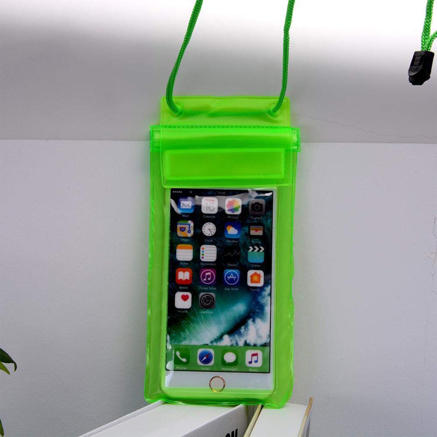 Waterproof mobile pouch for rain