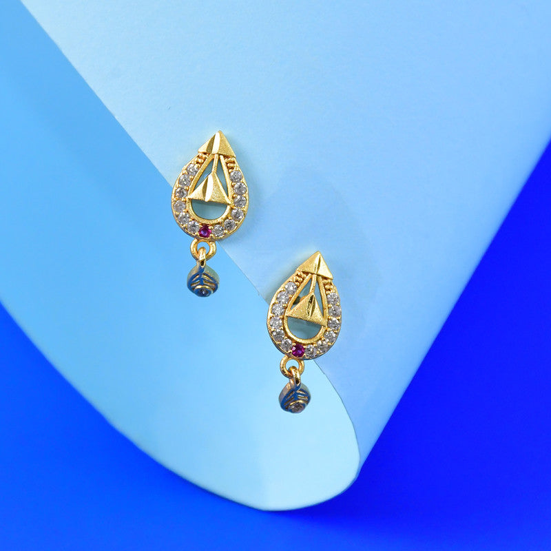 Premium Teardrop Gold Earrings with Cutwork Design & Hanging Stone