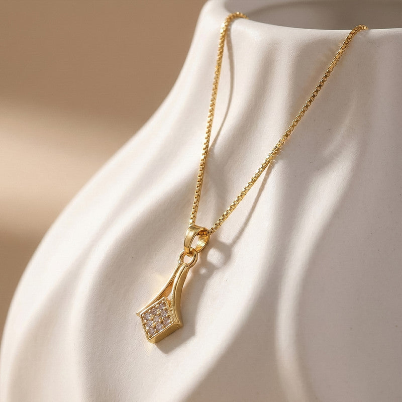 Elegant Sleek Pendant Necklace with Sparkling Square Stone Cluster