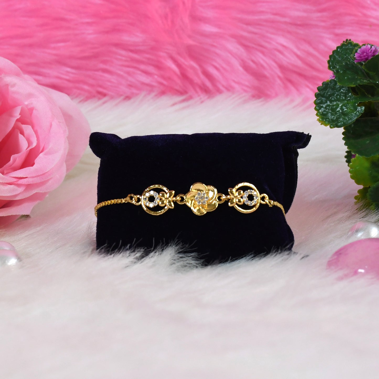 Luxury Gold-Plated Bracelet – Timeless Shine & Elegant Design