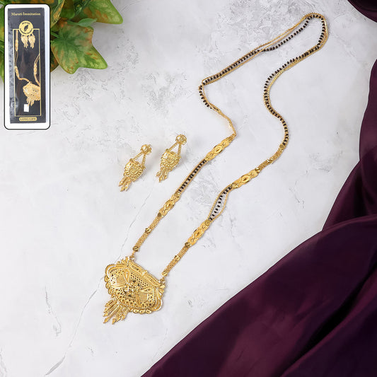 Designer Maharashtrian Inspired Mangalsutra Set – Elegant Traditional Pendant with Matching Earrings