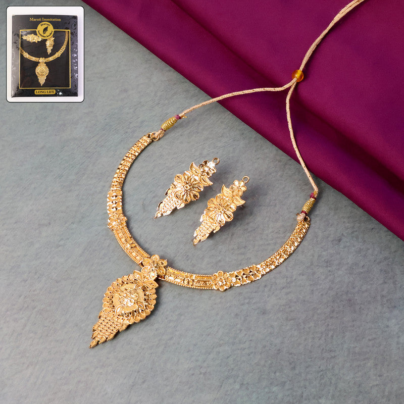 Classic Leaf Drop Choker Necklace Set – Elegant Traditional Jewellery for Festive Occasions