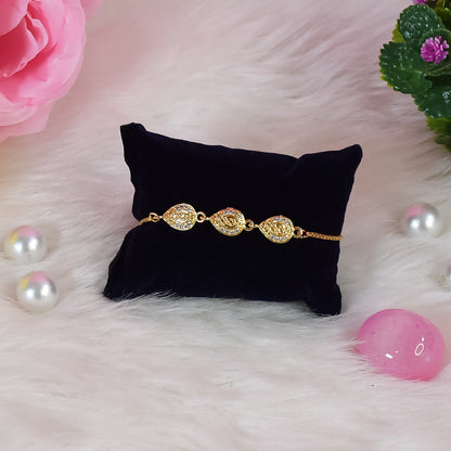 Chic Gold-Plated Bracelet – Elegant Shine for Every Occasion