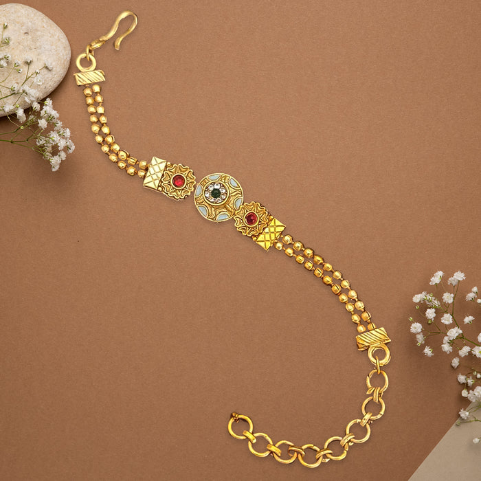 Radiant Gold Brass Bracelet – Effortless Sophistication