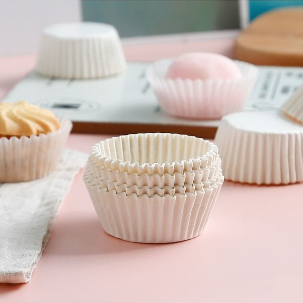 Muffin Cupcake Baking Cup Liner - Extra Large - Sturdy - Super Thick - Non-Stick -unbleached Disposable Liner - Odorless - Biodegradable - Multi-Use