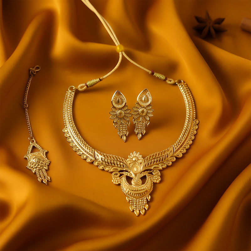 Royal Leaf Crest Choker Necklace Set – Stunning Traditional Jewellery for Weddings & Festivals