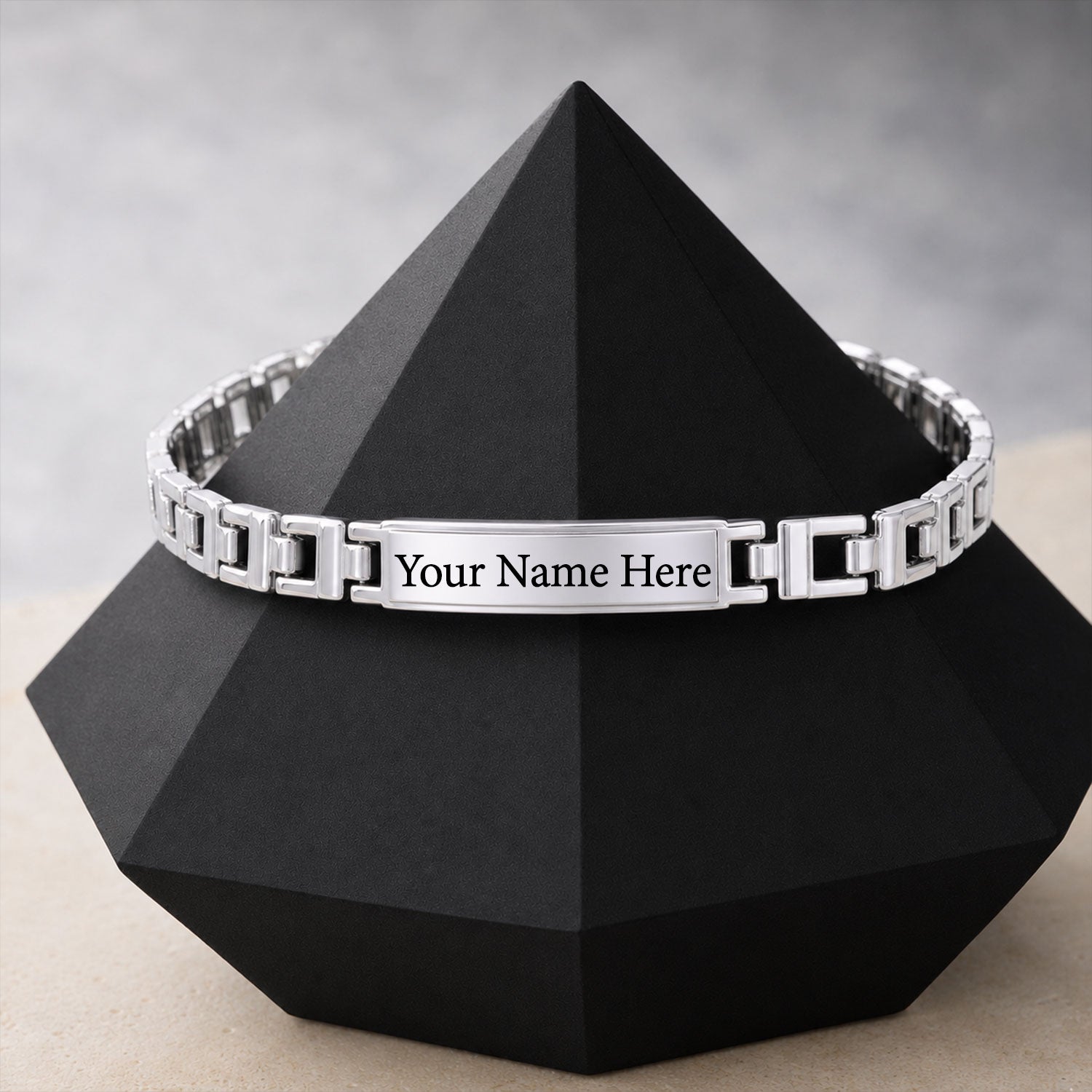 Customized Name Engraved Silver Plate Link Chain Bracelet (1 Pc)