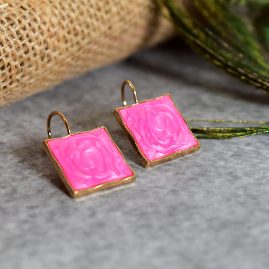 Elegant Square Design Earrings – Bold Yet Timeless