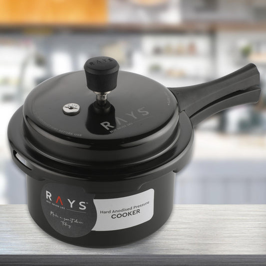 2.5 Ltr Pressure Cookers