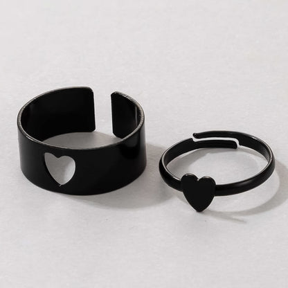 Elegant Couple’s Ring Set - A Symbol of Love and Unity"