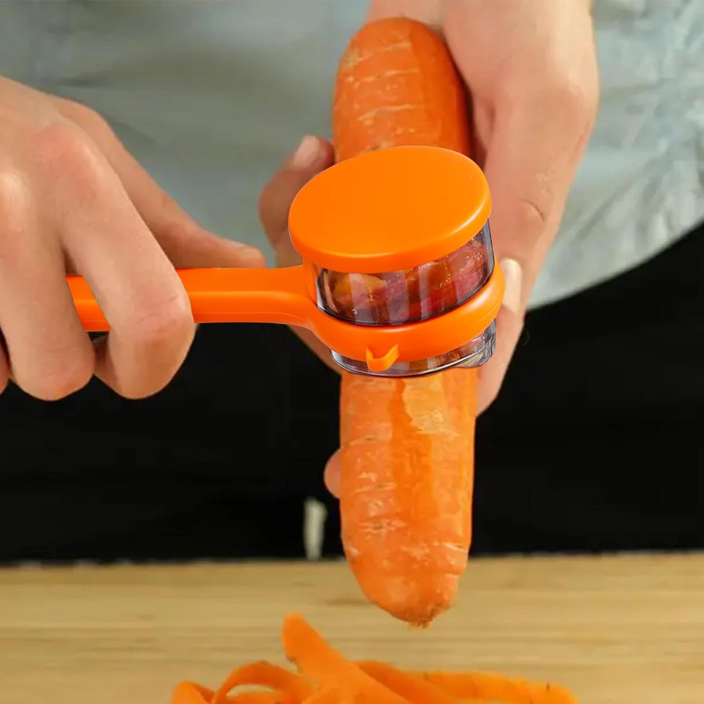 Stainless Steel Peeler With Container (1 Pc)