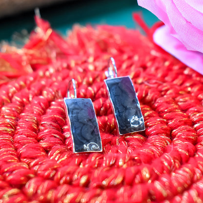 Black Rectangular Bar Dangle Earrings