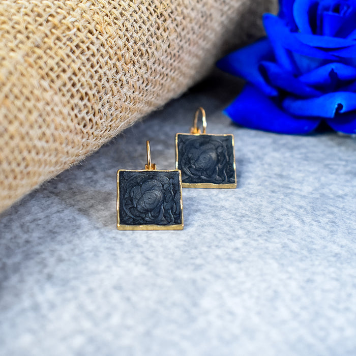 Contemporary Square Earring Set – Fashion Meets Function