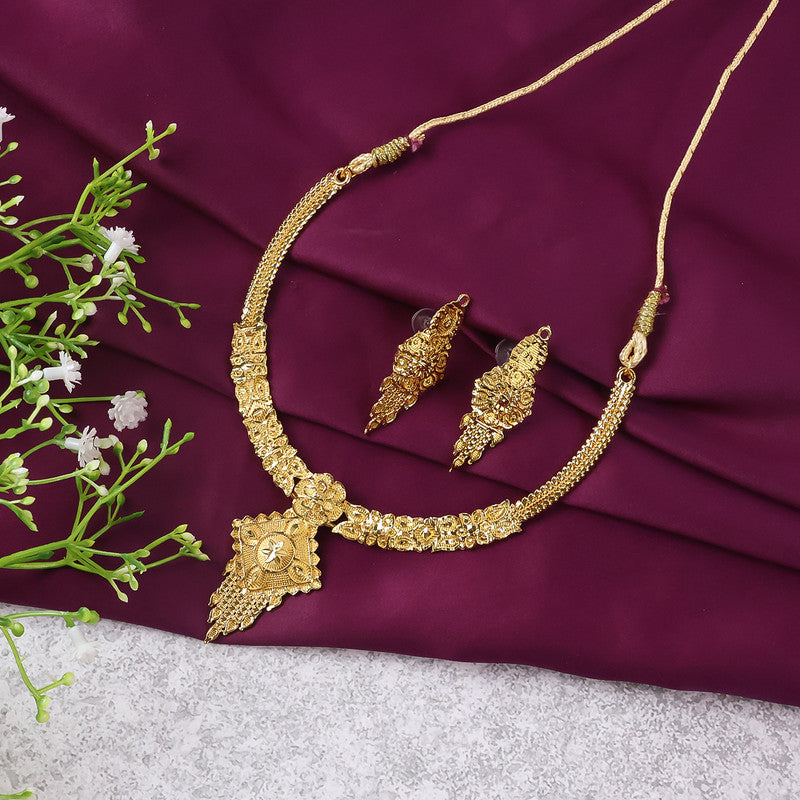 Traditional Floral Drop Choker Necklace Set – Elegant Festive & Wedding Jewellery