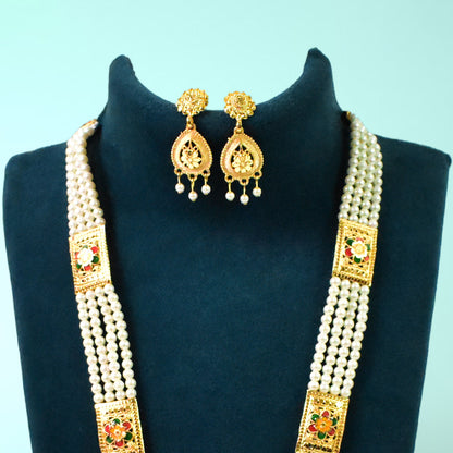 Radiant Moti Pearl Necklace Set - A Touch of Sophistication