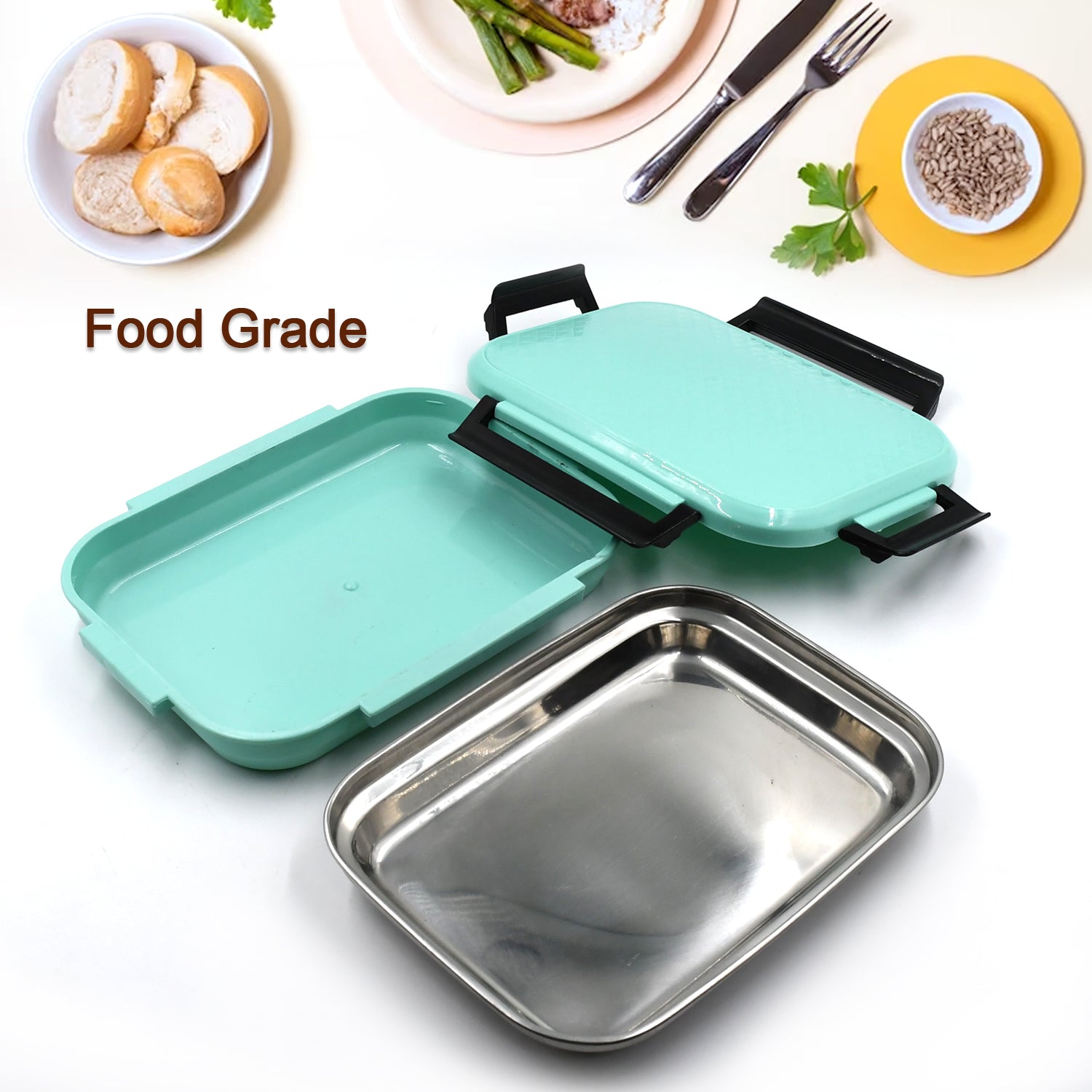 Insulated lunch box for keeping food warm on the go