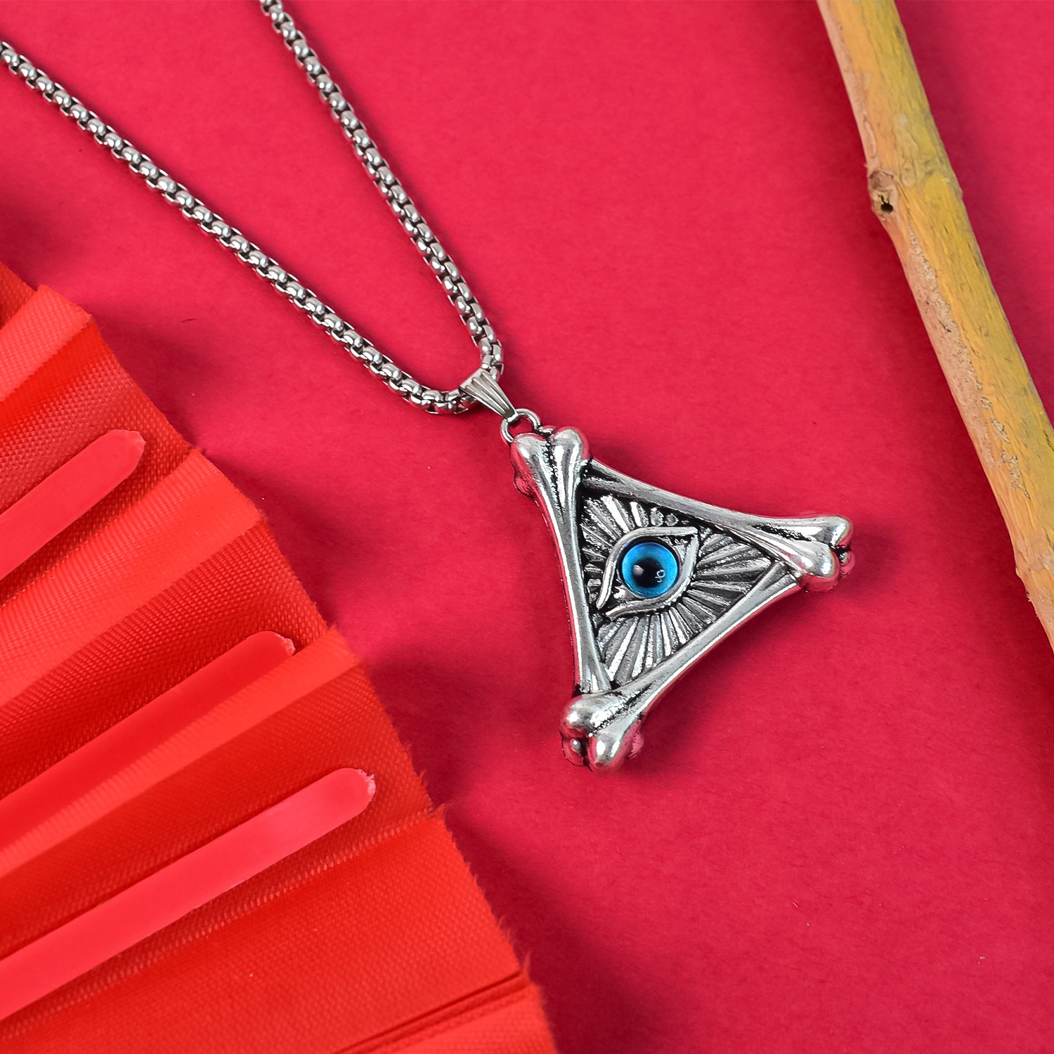 Silver Plated Vintage Evil Eye Protection Triangle Pendant With Necklace (1 PC)