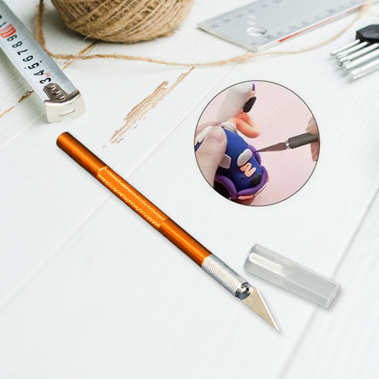Craft knife kit with 5 extra sharp SK5 replacement blades
