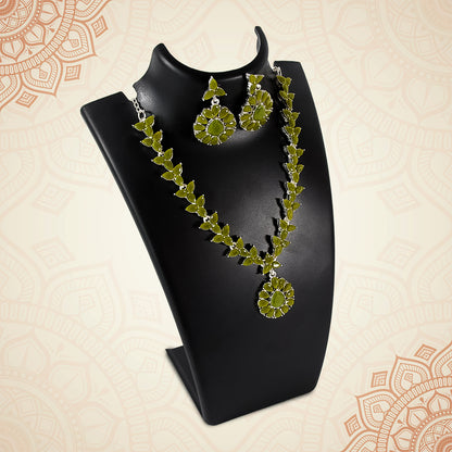 Green Diamond Necklace Set