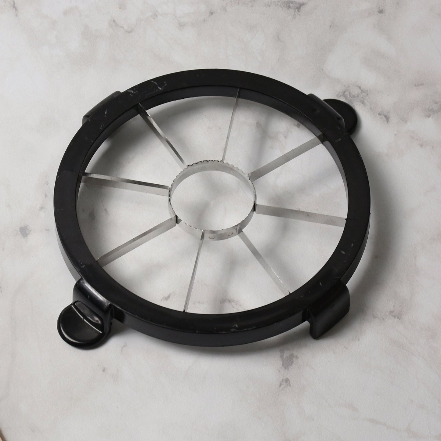 स्टेनलेस स्टील 8 ब्लेड एप्पल स्लाइसर कोरर फल कटर और डिवाइडर फल उपकरण