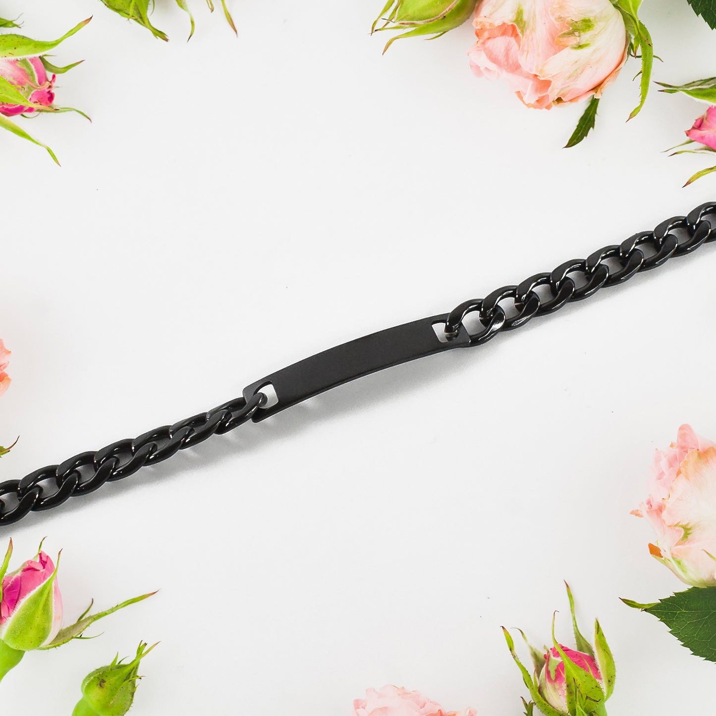 Personalized Bracelet – A Touch of Unique Elegance