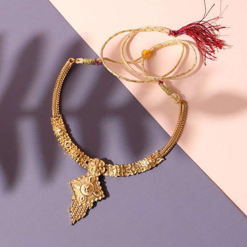 Traditional Floral Drop Choker Necklace Set – Elegant Festive & Wedding Jewellery