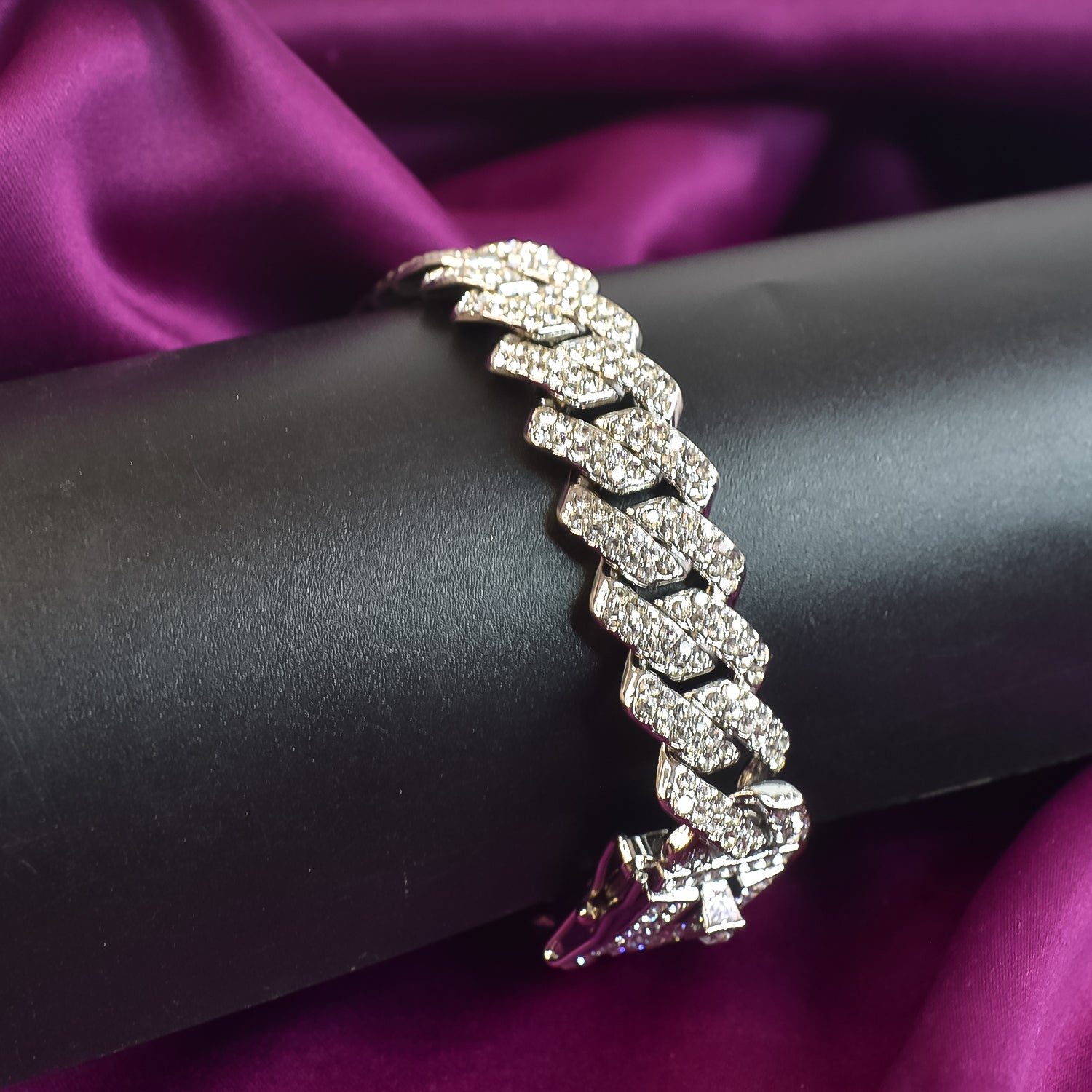 Diamond-Cut Cuban Link Bracelet for Men Women Full Cubic Zirconia Iced Out Curb Chain Bracelet Bling Hip Hop Jewellery