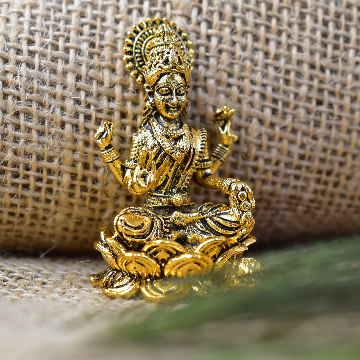 Gold-Plated Lakshmi Mata Murti - Divine Metal Statue for Wealth & Prosperity