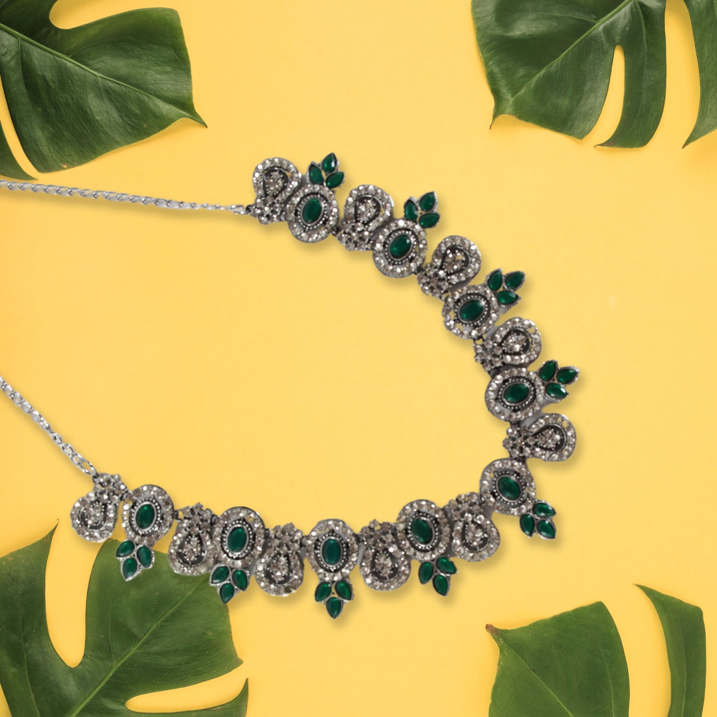 Timeless Green Necklace Set