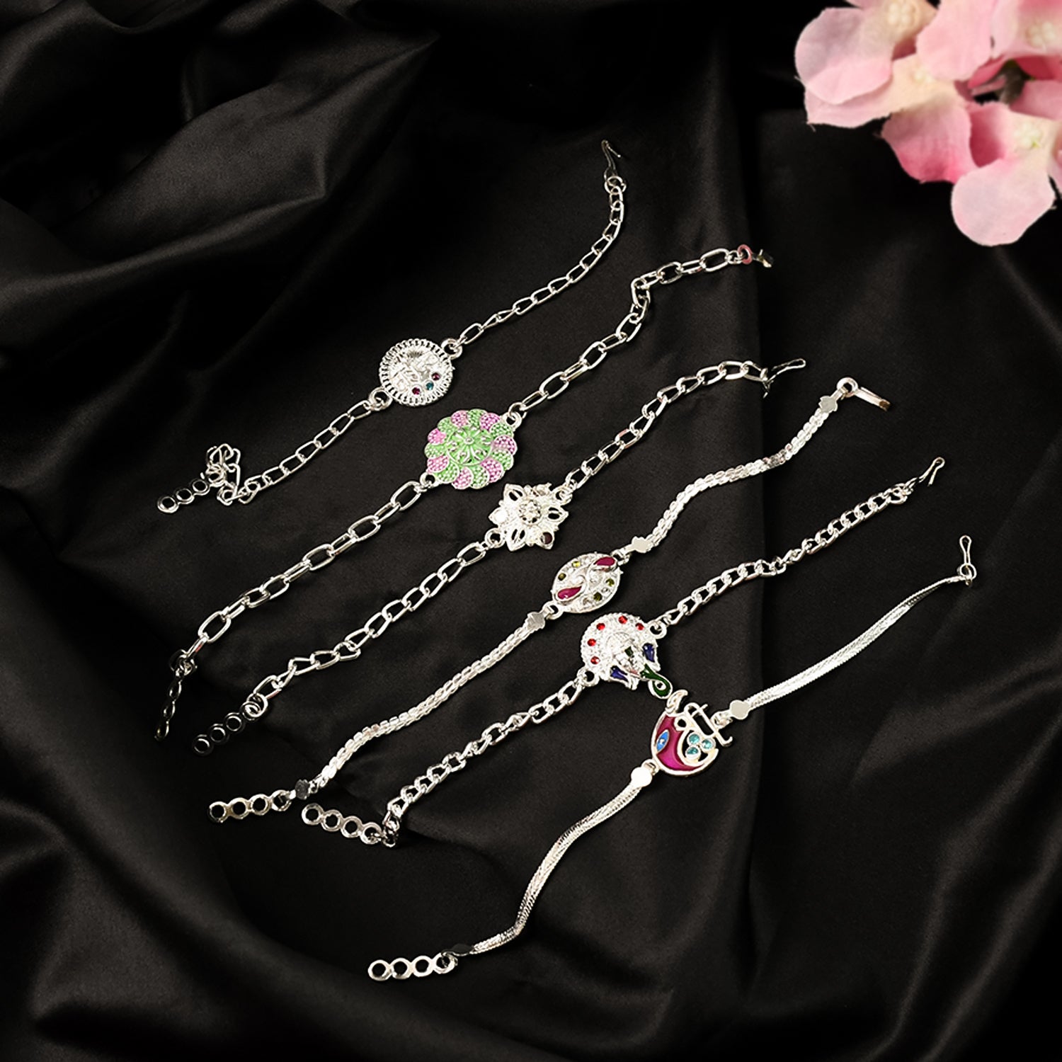 Stylish Mix Design Silver Chain Rakhi for Brother (1 pc / Mix Design)