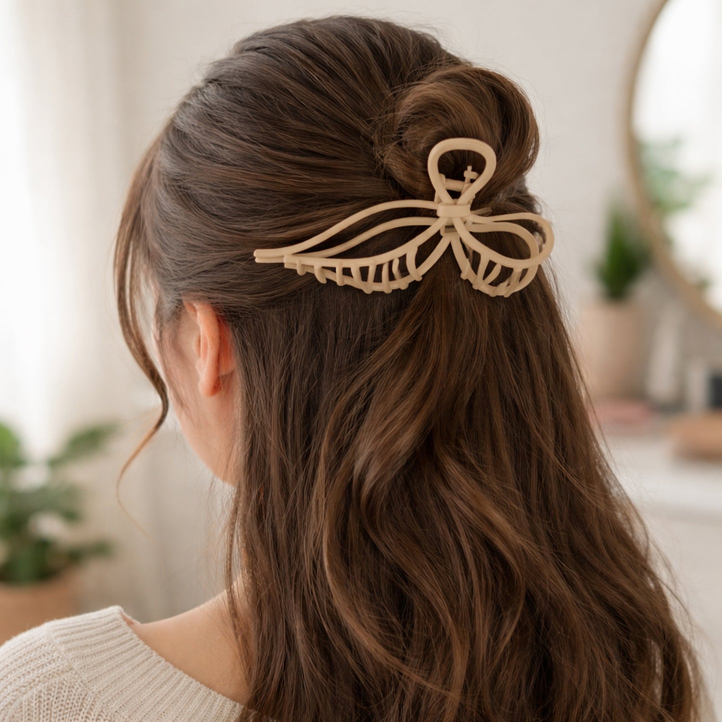 Matte finish hair claw clip accessory