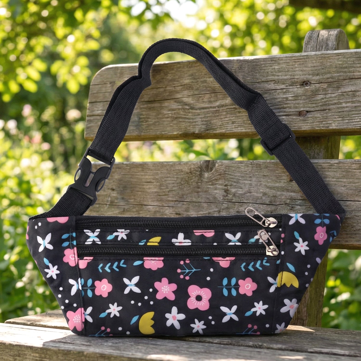 Adjustable strap floral print waist bag
