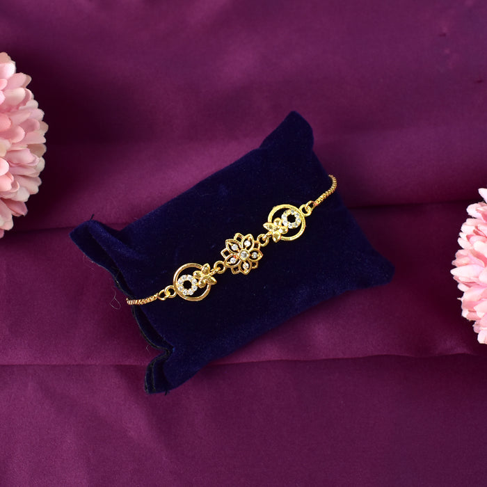 Radiant Gold-Plated Bracelet – A Touch of Luxe and Sophistication