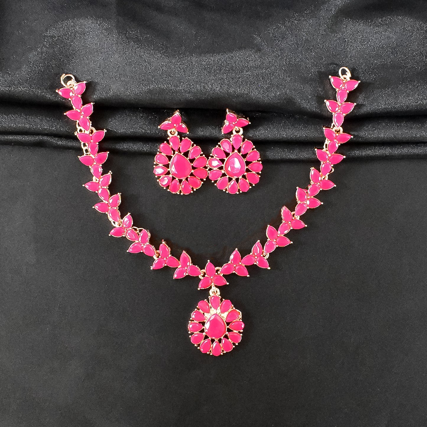 Pink Diamond Necklace Set