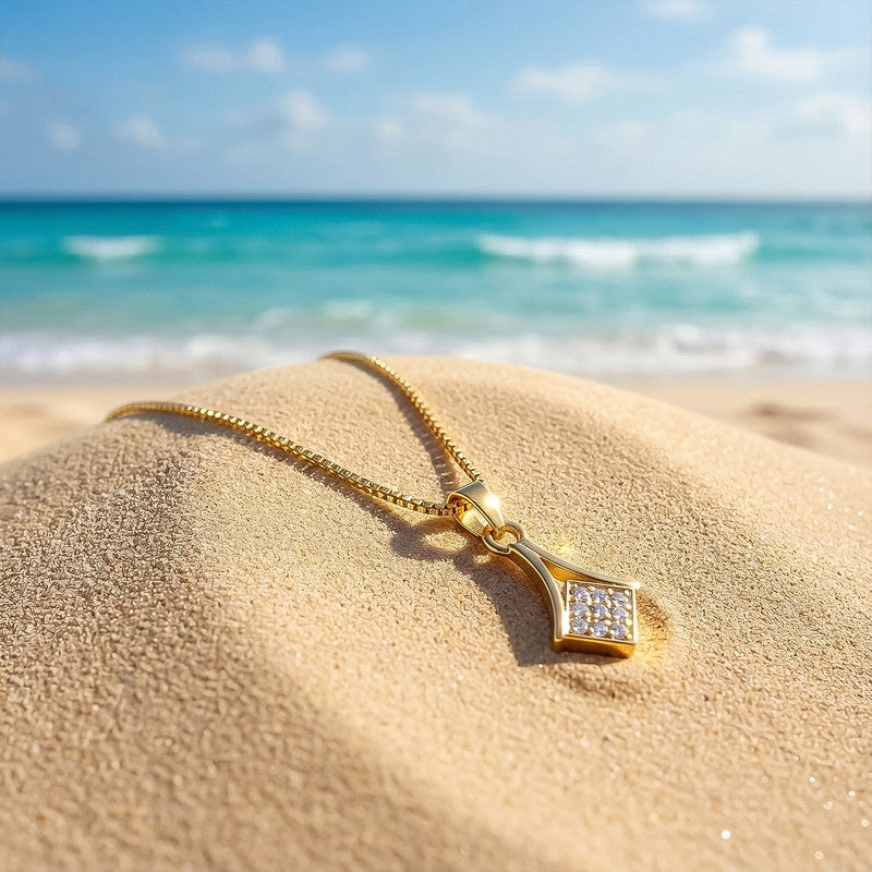 Elegant Sleek Pendant Necklace with Sparkling Square Stone Cluster