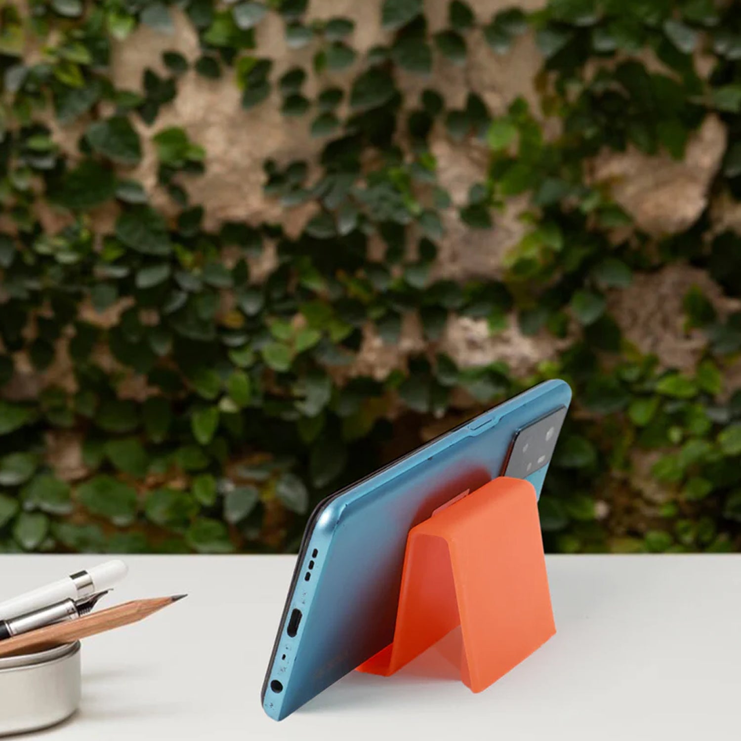 Durable Plastic Mobile Phone Stand with Angled Support (2 Pc / Mix Color)