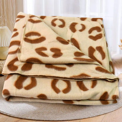 Big Pet Soft Blanket / Towel, Warm Sleep Mat (1 Pc / Mix Color & Design & Size)