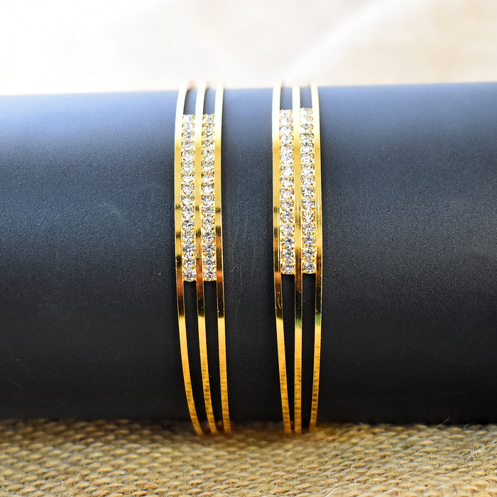 Elegant Women's Gold-Plated Bracelet