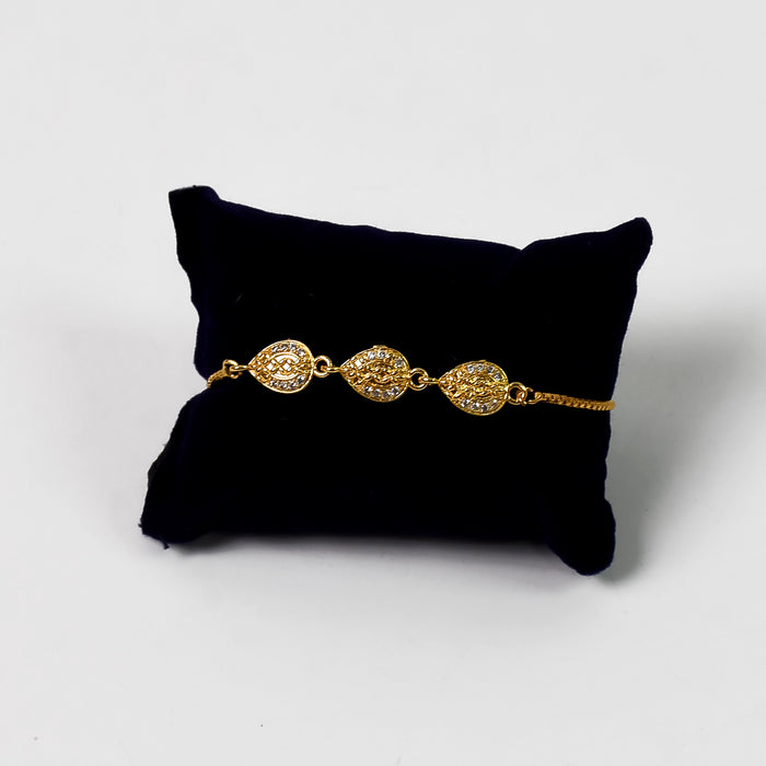 Chic Gold-Plated Bracelet – Elegant Shine for Every Occasion