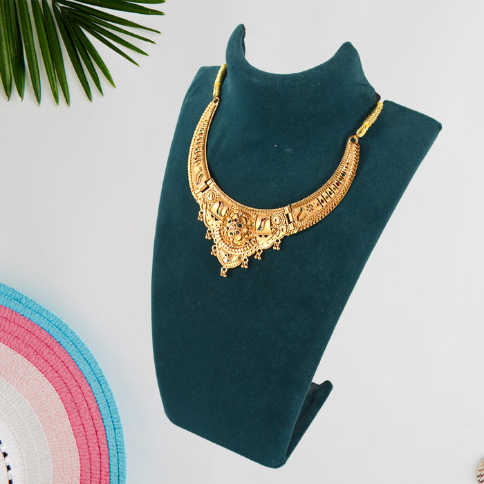 Stunning Gold-Plated Necklace Set