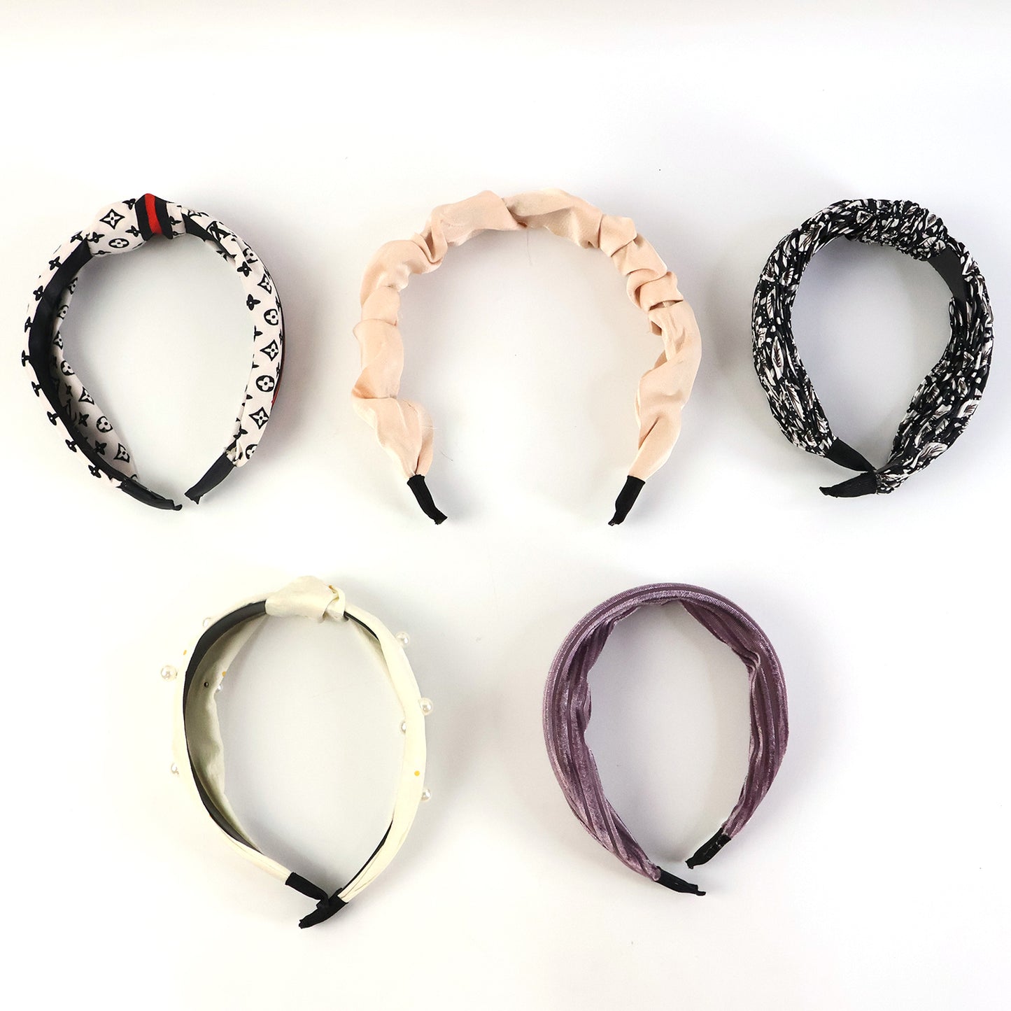 Women’s Ribbed Texture Knot Design Hairband (1 Pc / Mix Design)