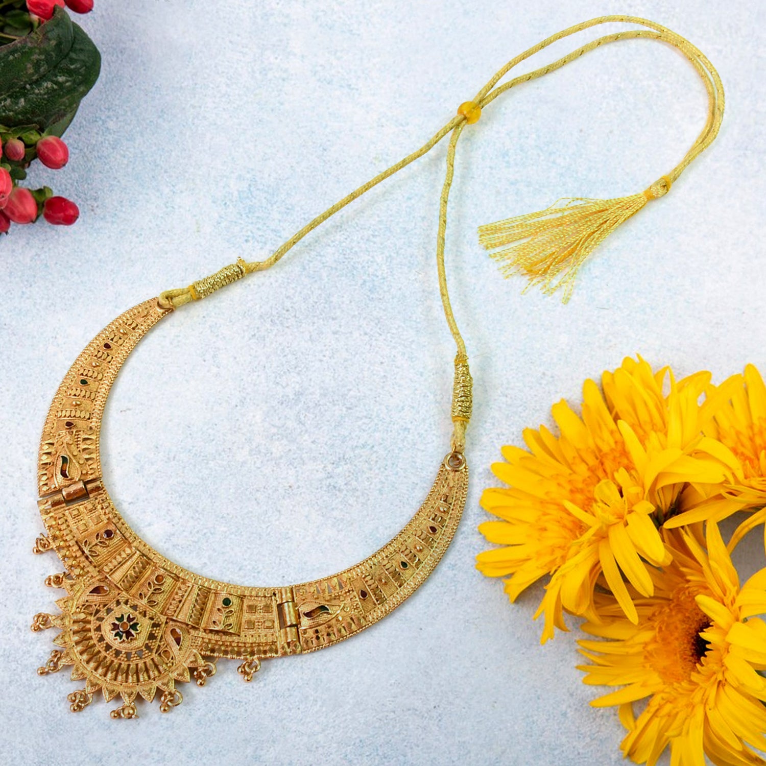 Radiant Gold Plated Necklace Set - Your Perfect Accessory