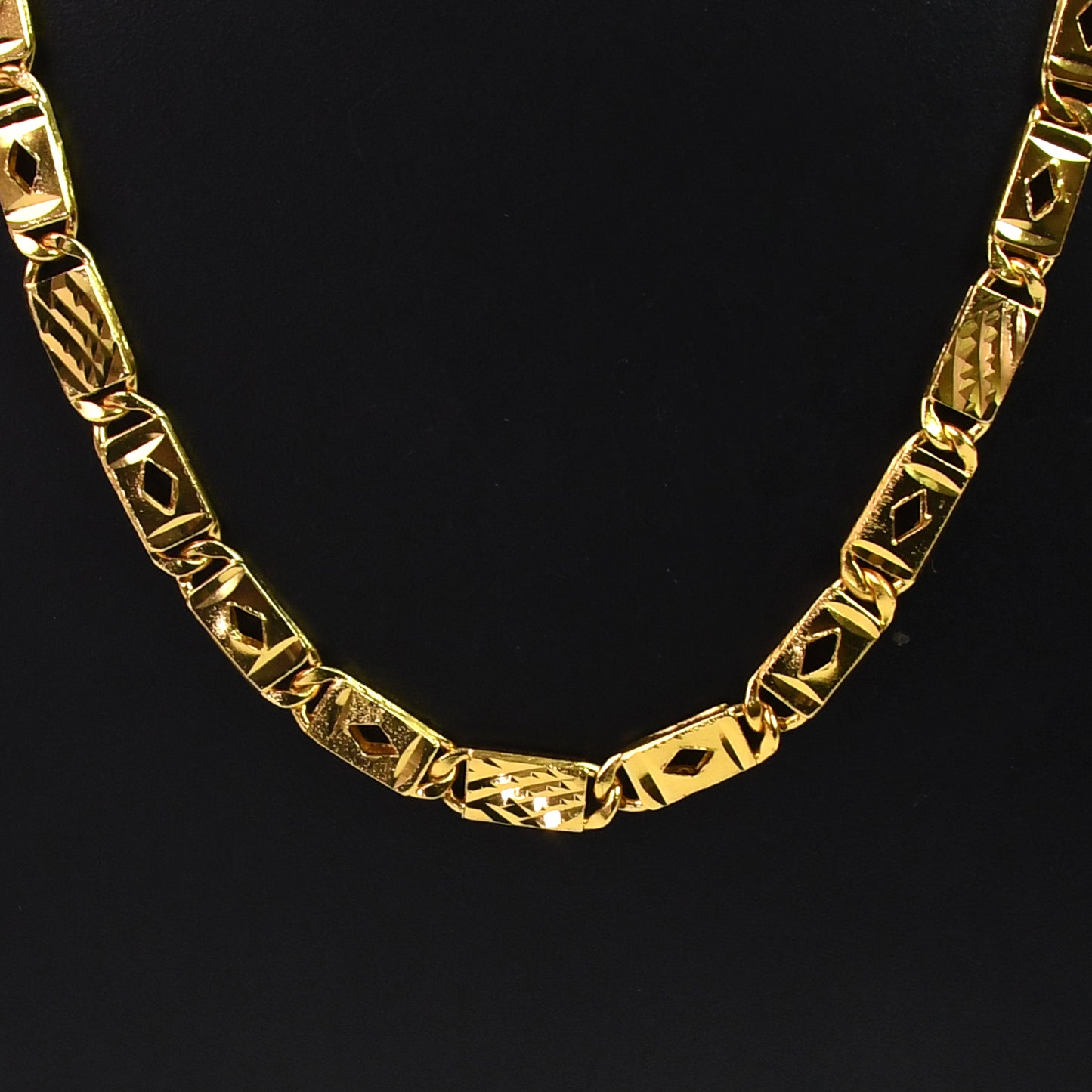 Golden Serenity Chain