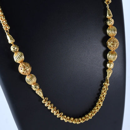 Elegant Gold-Plated Chain - Timeless Luxury and Style