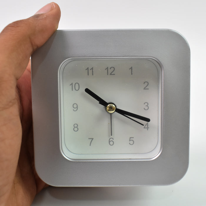 Stylish Alarm Clock – Designed for Everyday Reliability (1 Pc)